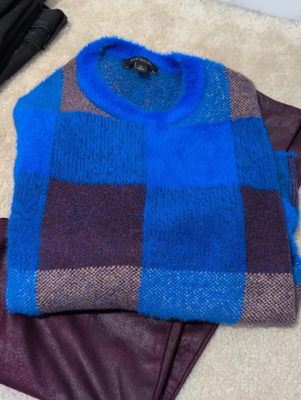 NWOT Ann Taylor Womens Royal  Blue and Burgundy Soft Plaid Crewneck Sweater